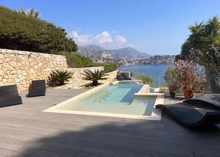 Villa La Alegria